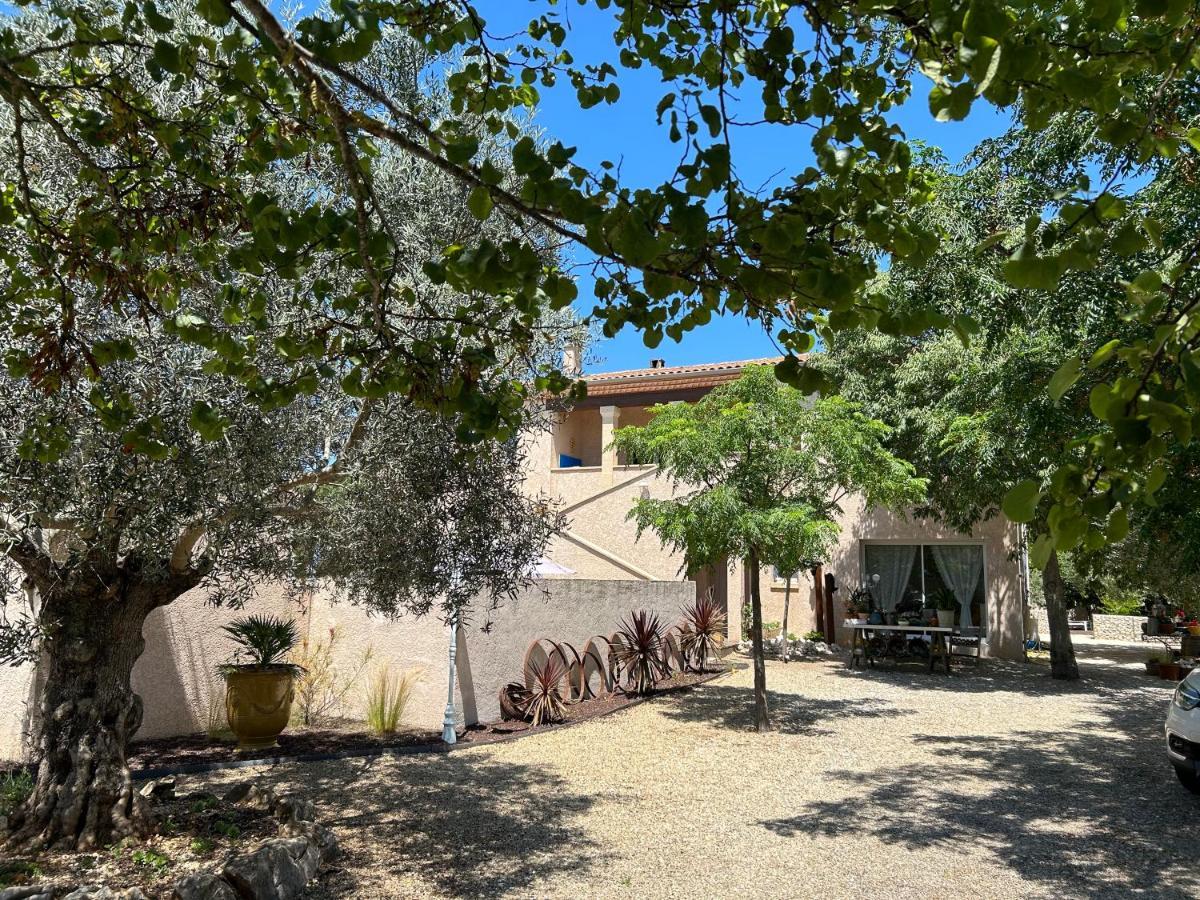 Au Ciel Etoile Bed & Breakfast Castillon-du-Gard Exterior photo